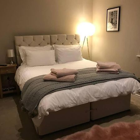 Northdown Lodge - Stunning Property On The Kent Northdowns Hollingbourne Exteriör bild